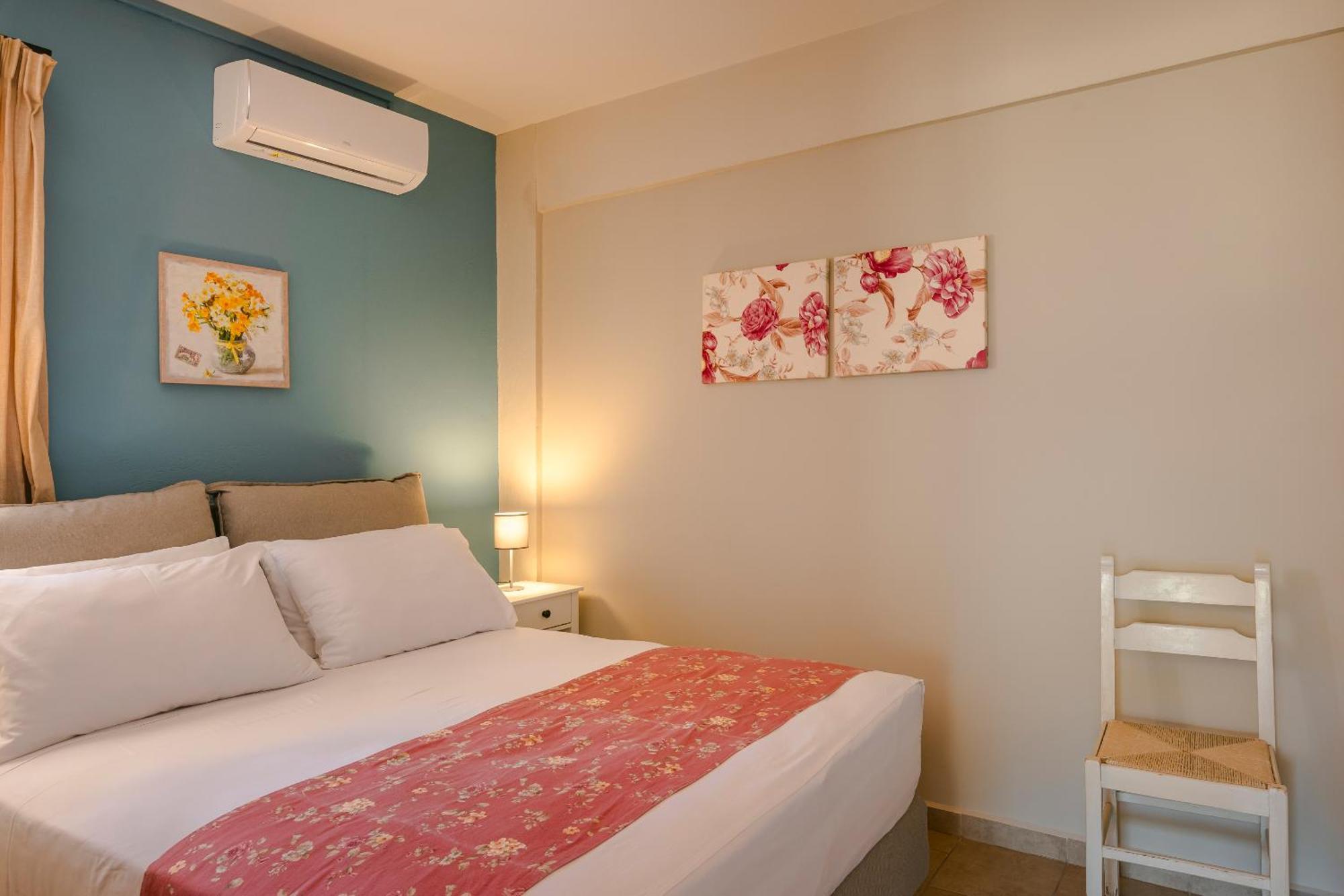 Irilena Studios And Apartments ลาสซี ภายนอก รูปภาพ