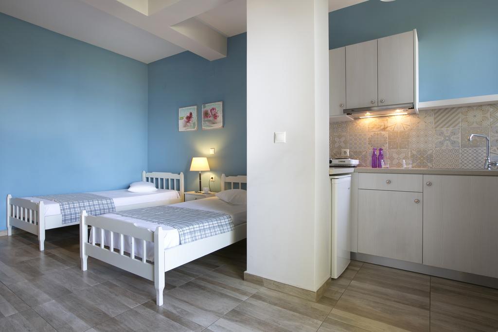 Irilena Studios And Apartments ลาสซี ห้อง รูปภาพ