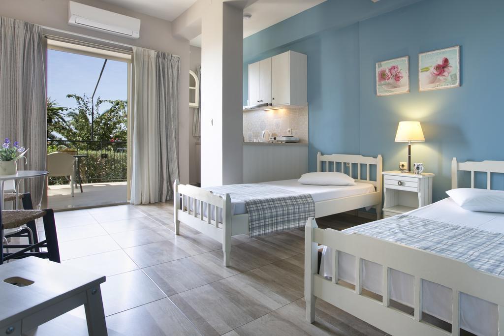 Irilena Studios And Apartments ลาสซี ห้อง รูปภาพ